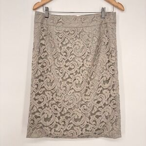 Banana Republic Beige Lace Pencil Skirt Size 8‎ Knee Length Zipper Back
